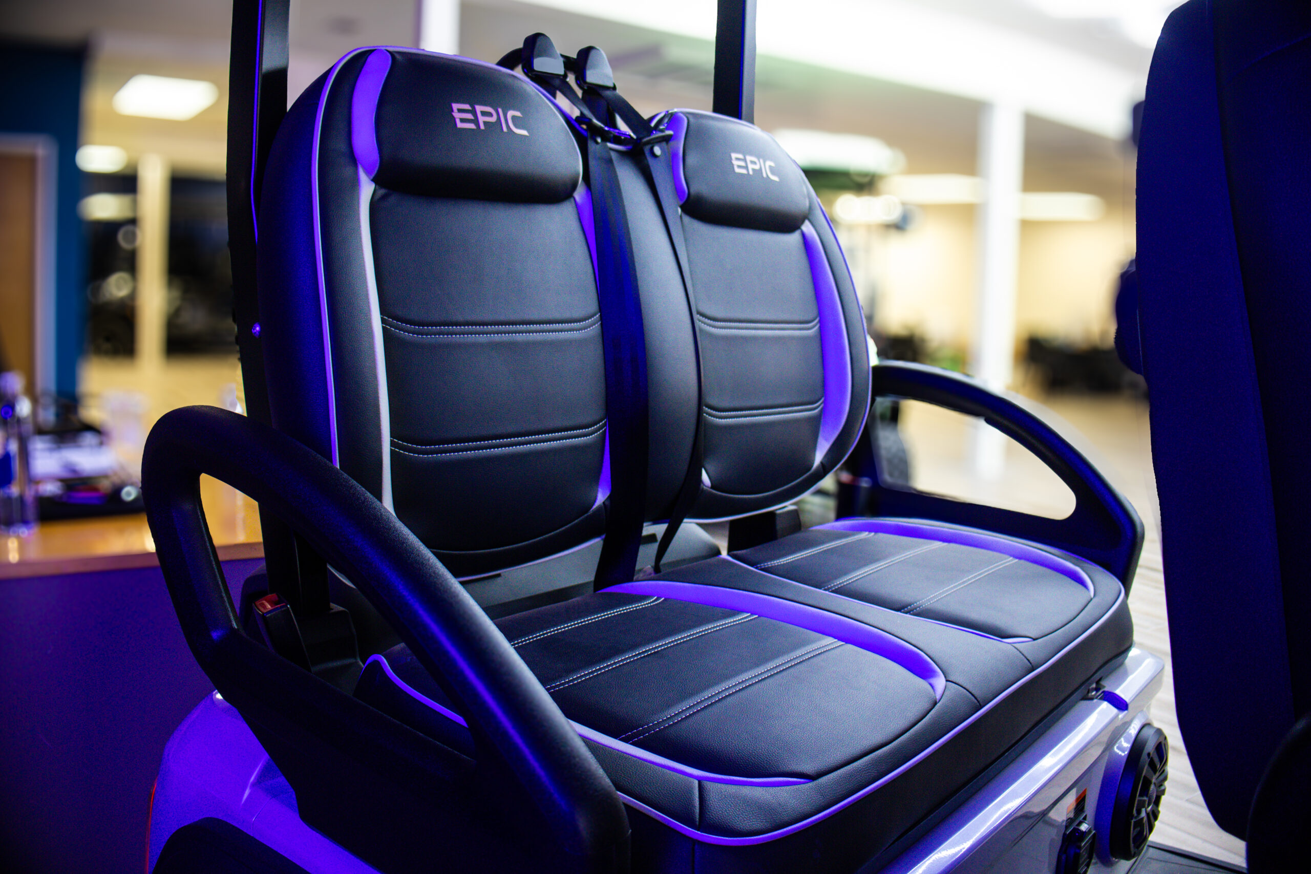 2026 White Pearl Epic E40FX Golf Cart/LSV - Image 14