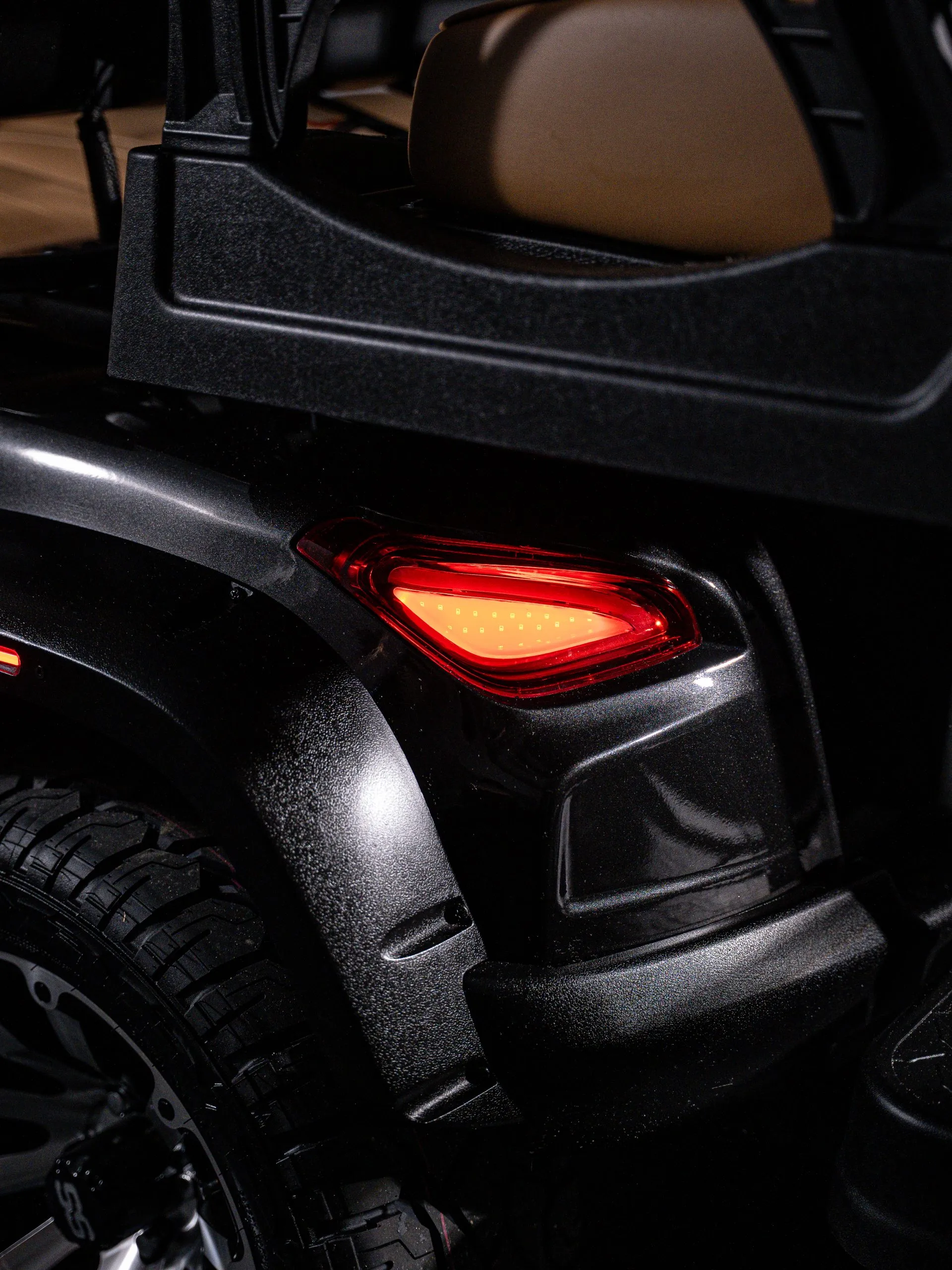 2026 CONQUEST MODEL S – 4 SEATER (2+2) - Image 7