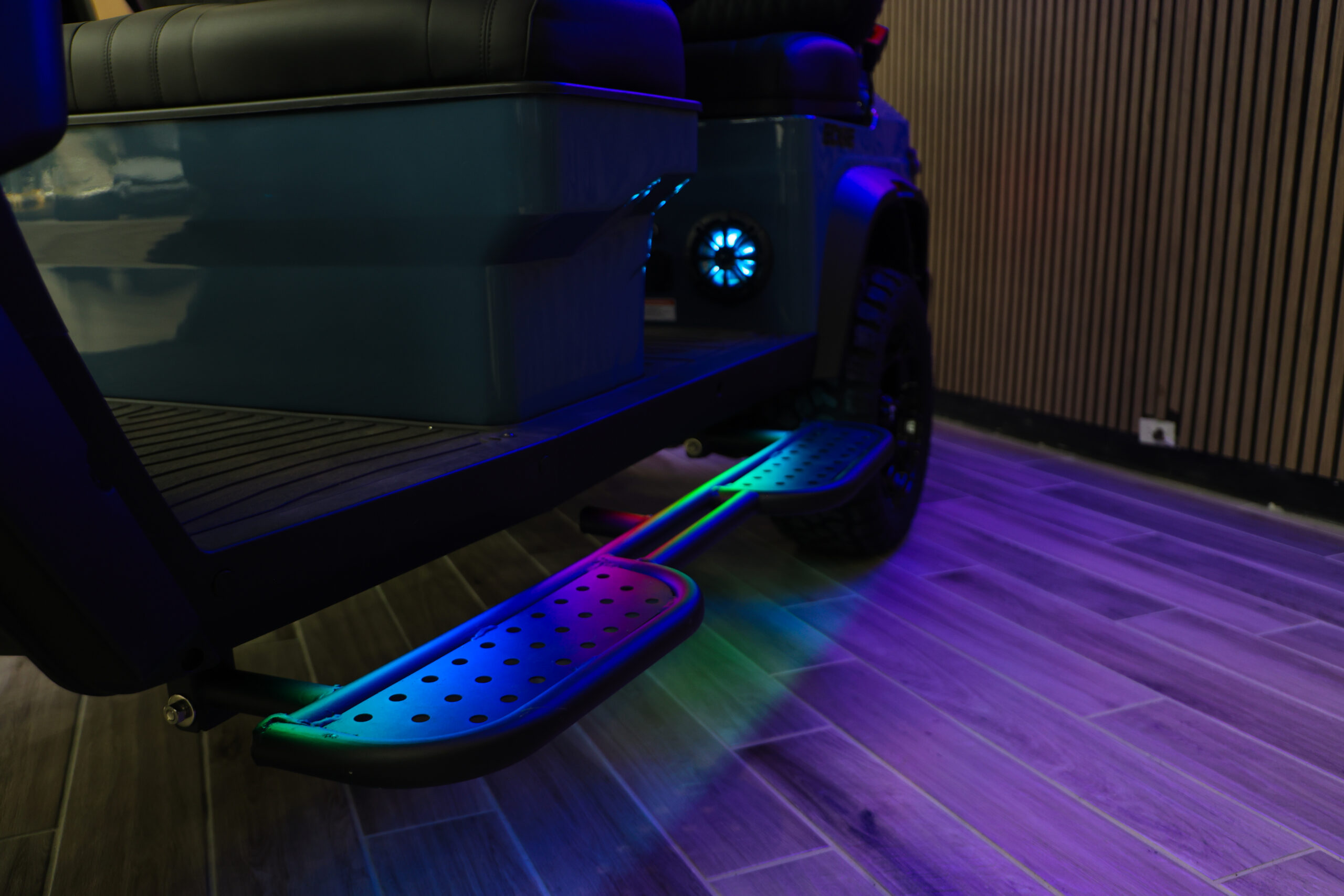 2026 SIVO EDGE 4 SEATER FORWARD-FACING (LIFTED – ANVIL BLUE) - Image 10