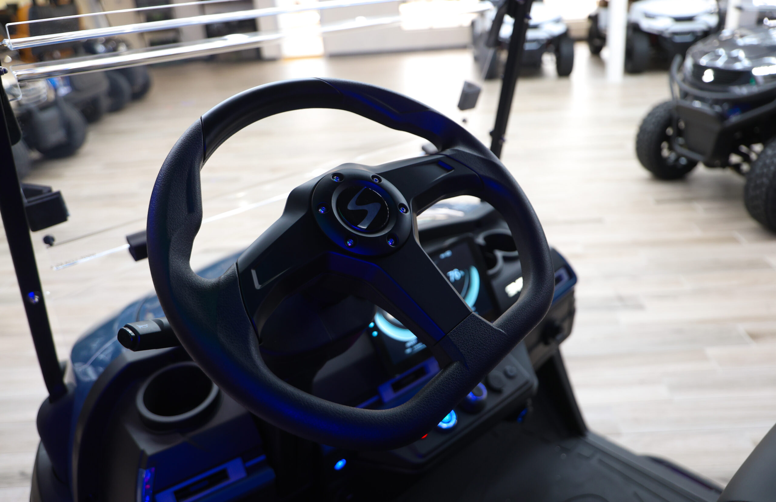 2026 SIVO EDGE 4 SEATER FORWARD-FACING (LIFTED – ANVIL BLUE) - Image 18
