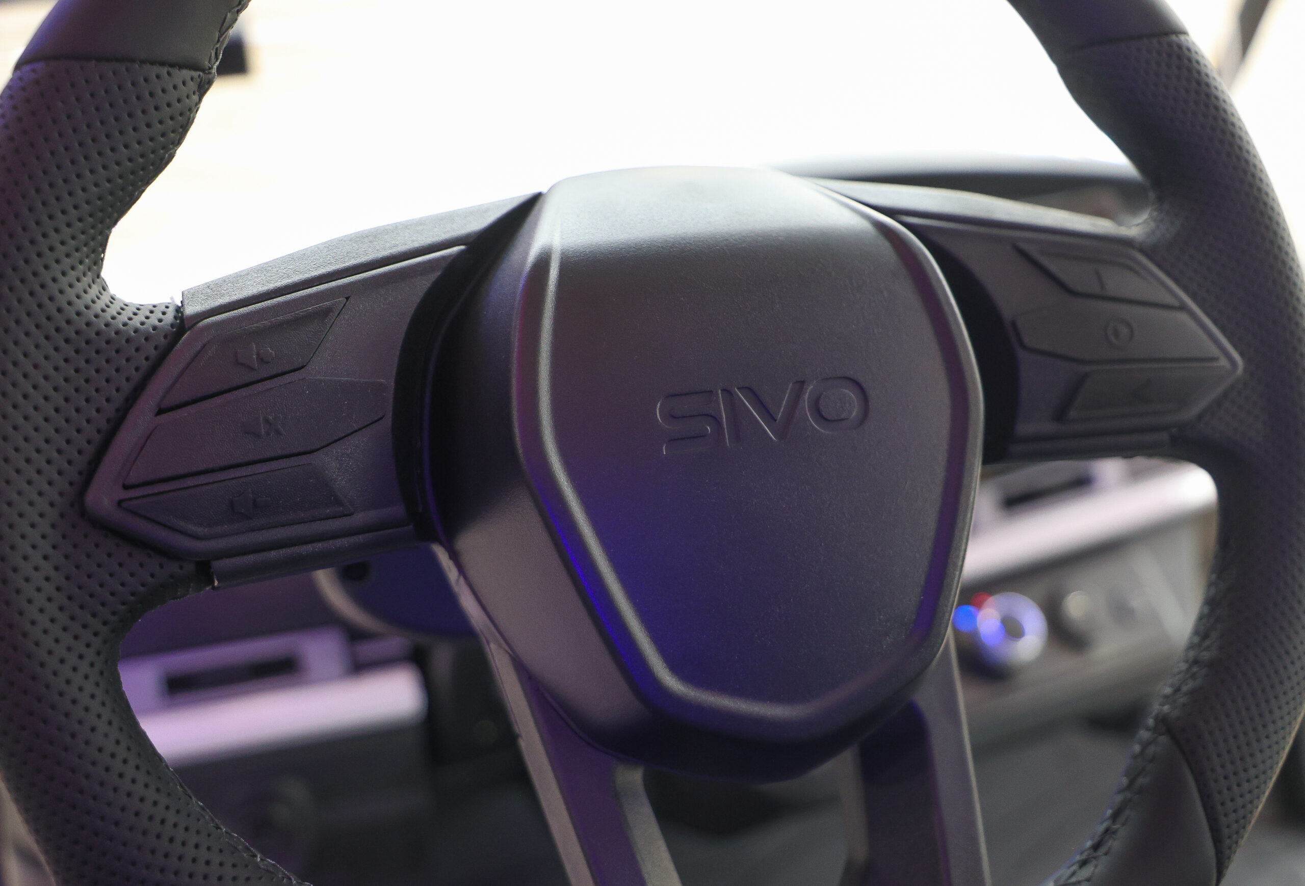 2027 SIVO EDGE 4 SEATER FORWARD-FACING (White) - Image 31