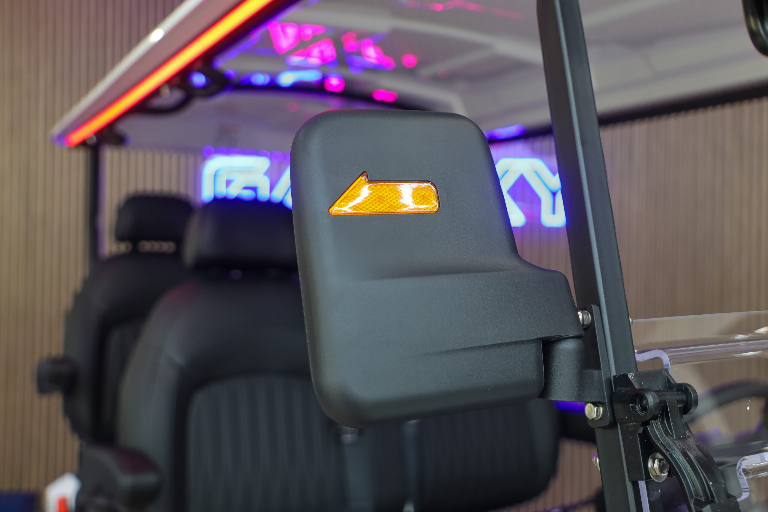 2027 SIVO EDGE 4 SEATER FORWARD-FACING (White) - Image 21