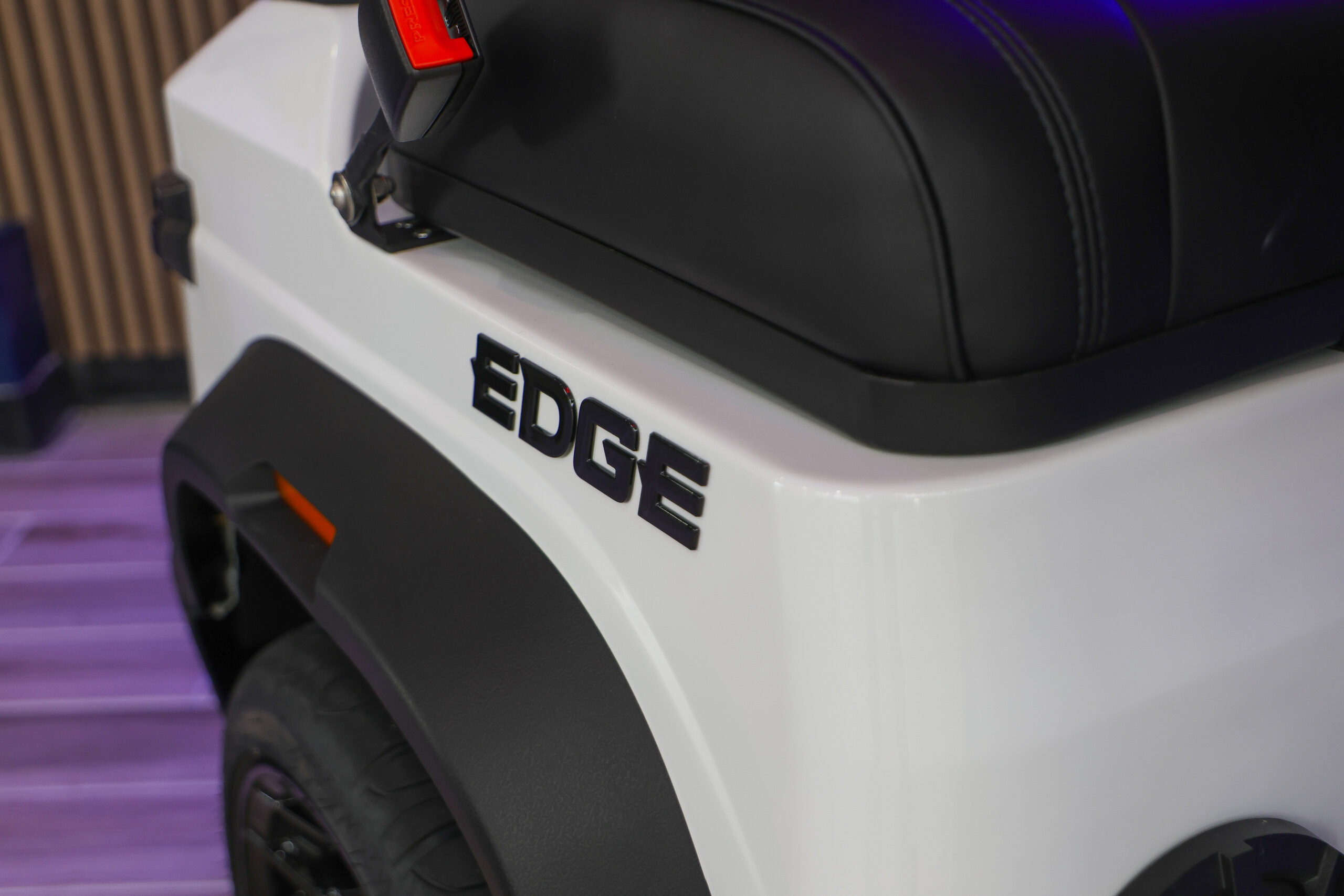 2027 SIVO EDGE 4 SEATER FORWARD-FACING (White) - Image 28